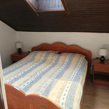 Ostrowo 29 Jezioro Powidzkie *